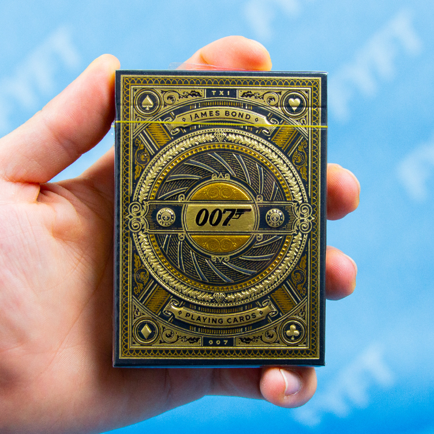James Bond 007 - karty (Theory11) - sběratelské a hrací cardistry karty