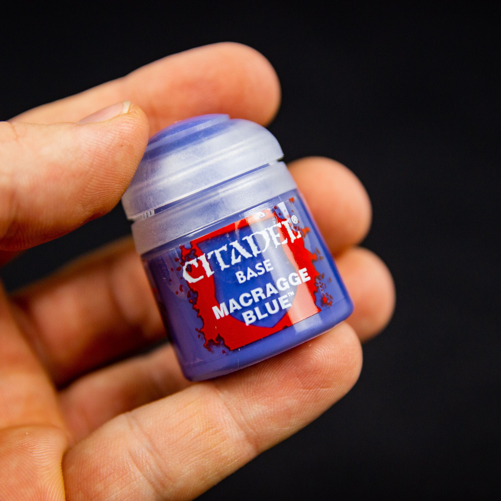 Citadel Base: Macragge Blue 12ml - barva na figurky miniatury