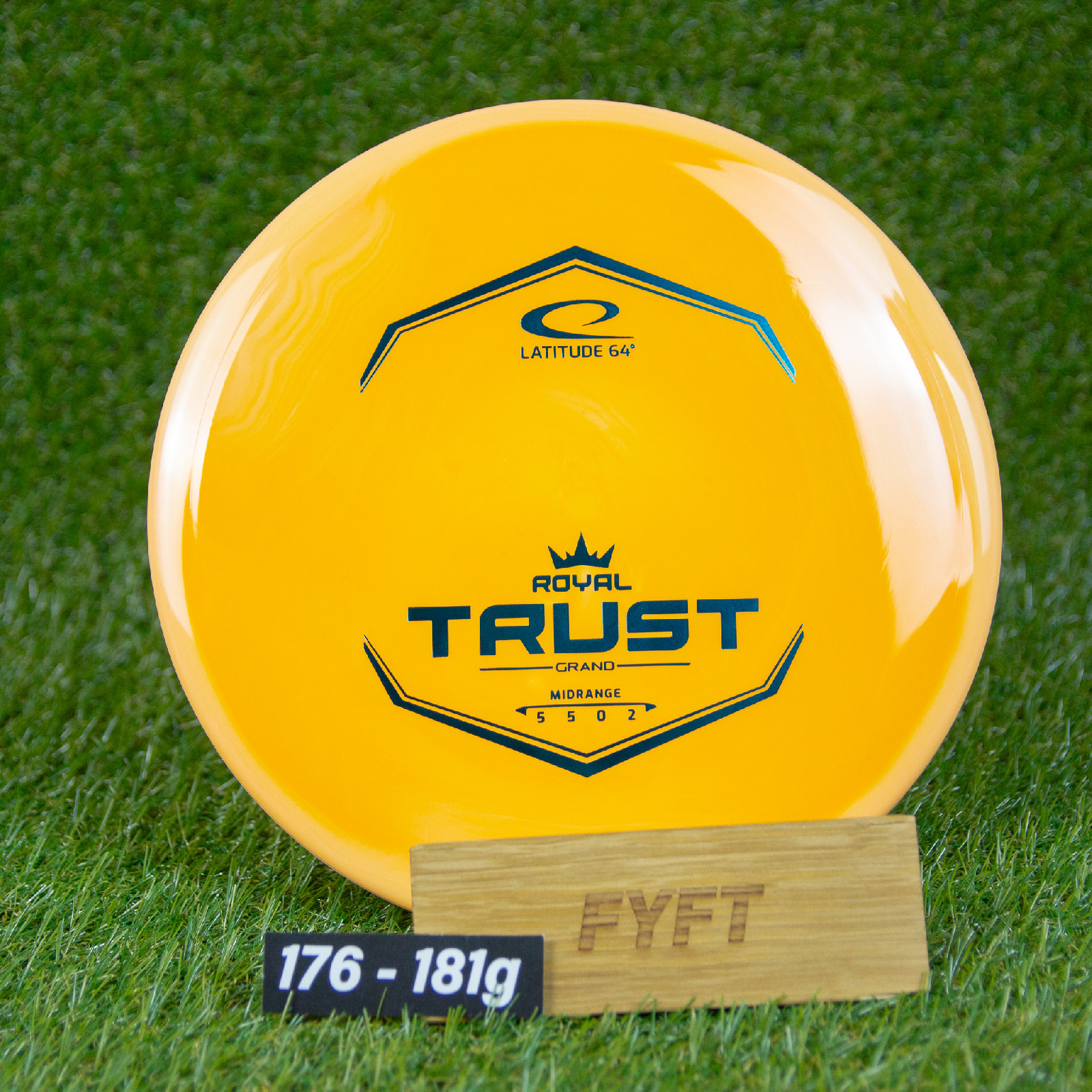 Royal TRUST - Grand (Latitude64) - midrange disk Barva: Oranžová 176-181g
