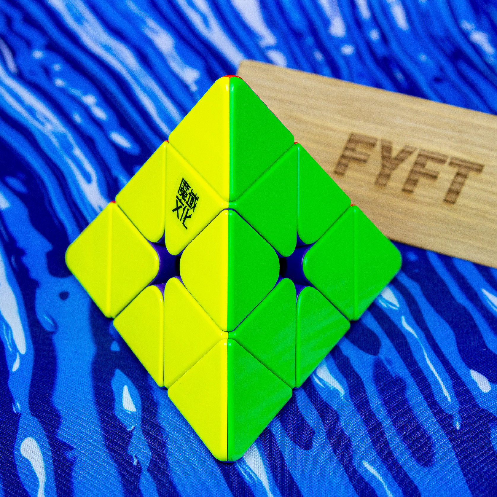 MoYu Weilong Pyraminx MagLev (Moyu)