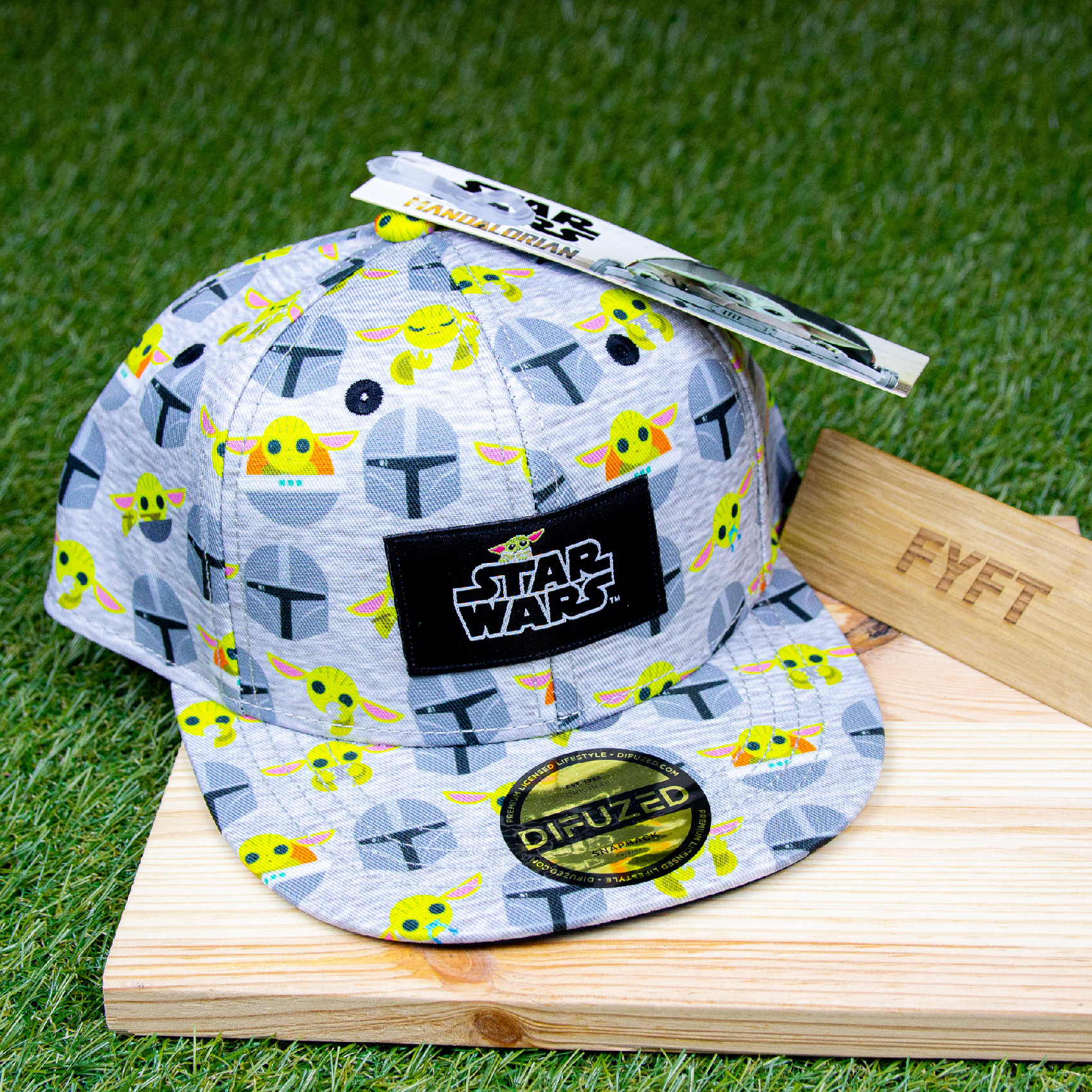 Dětská kšiltovka Star Wars snapback - Mandalorian