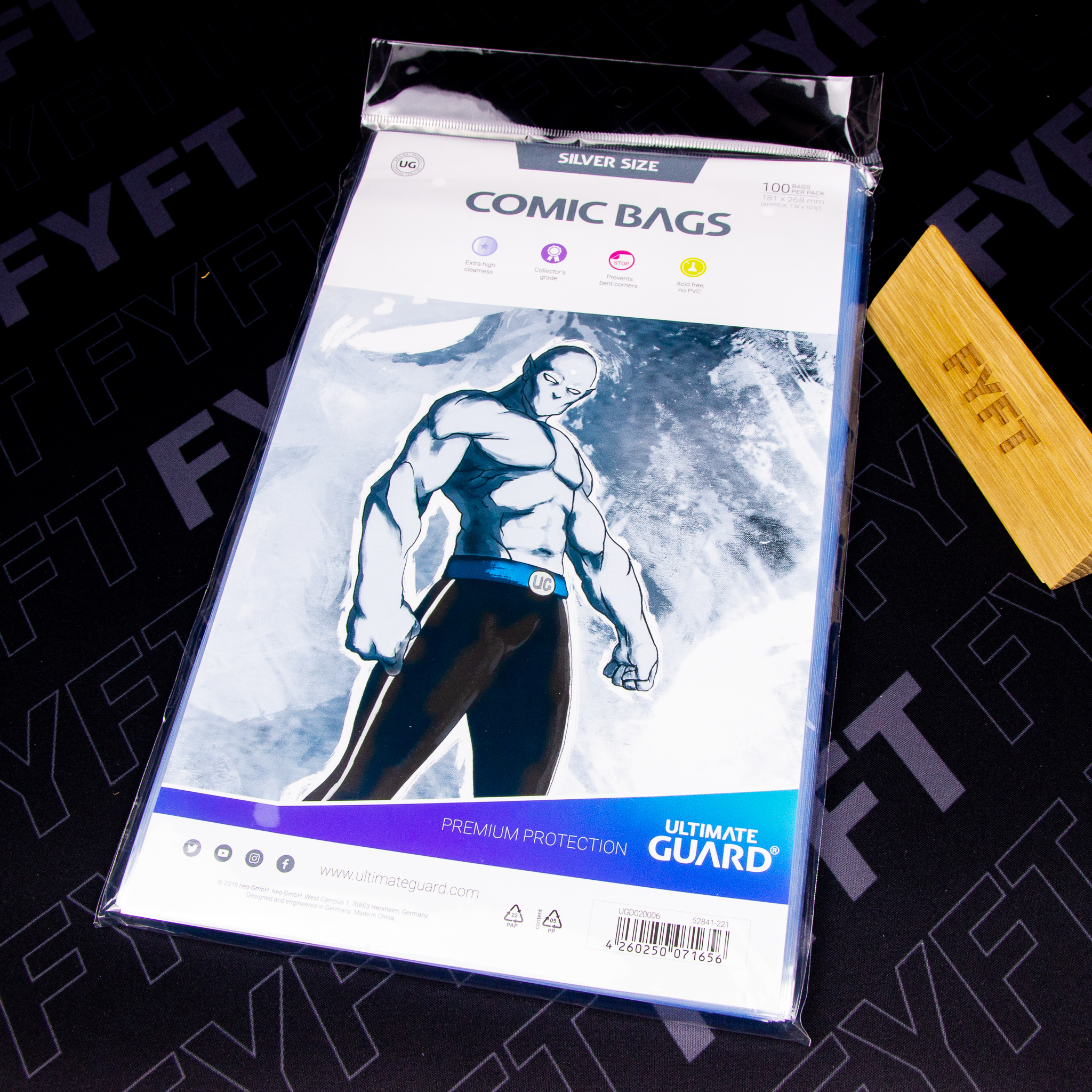 Čiré obaly na komiksy ve velikosti Silver Size