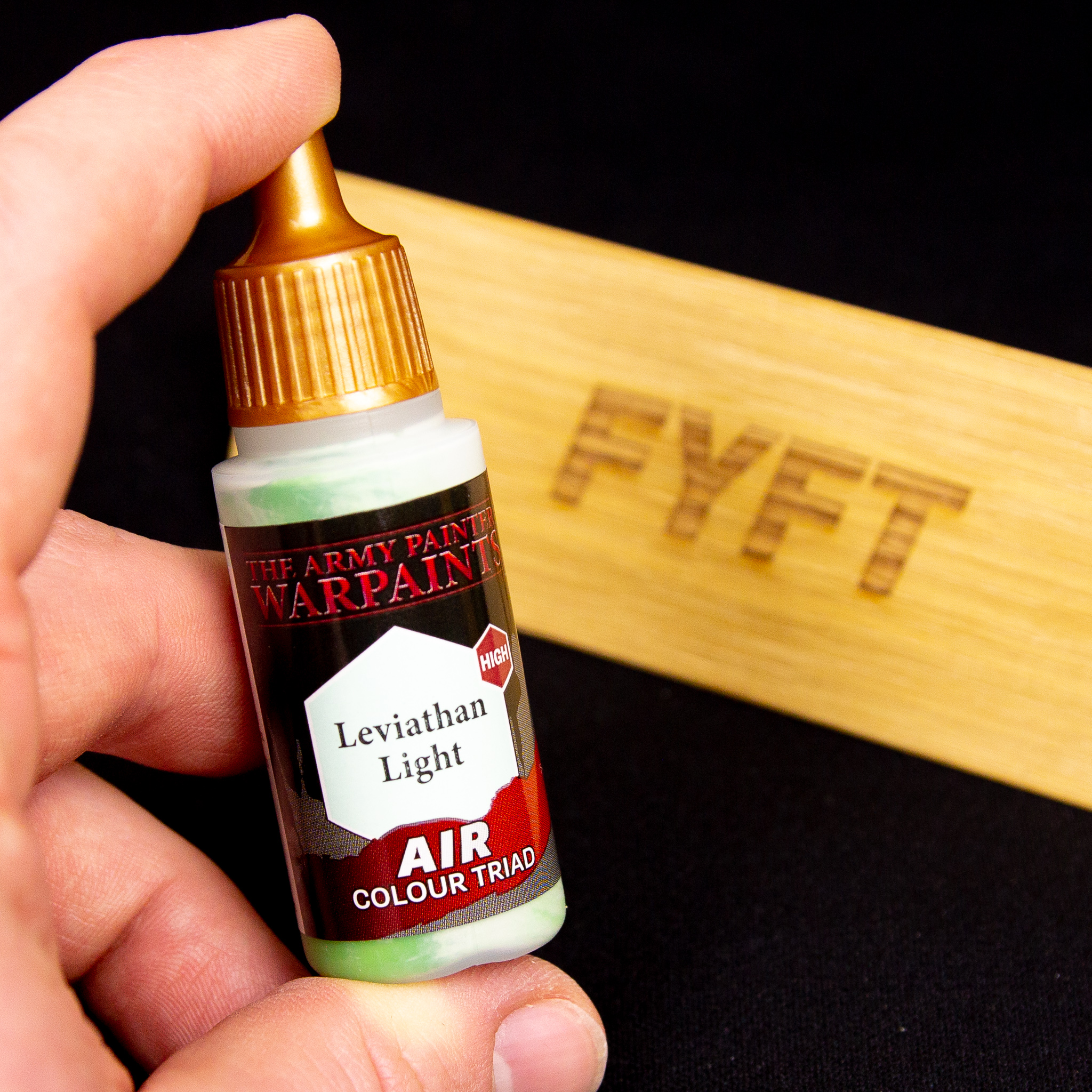 Leviathan Light - Warpaints Air - 18ml (Army Painter)