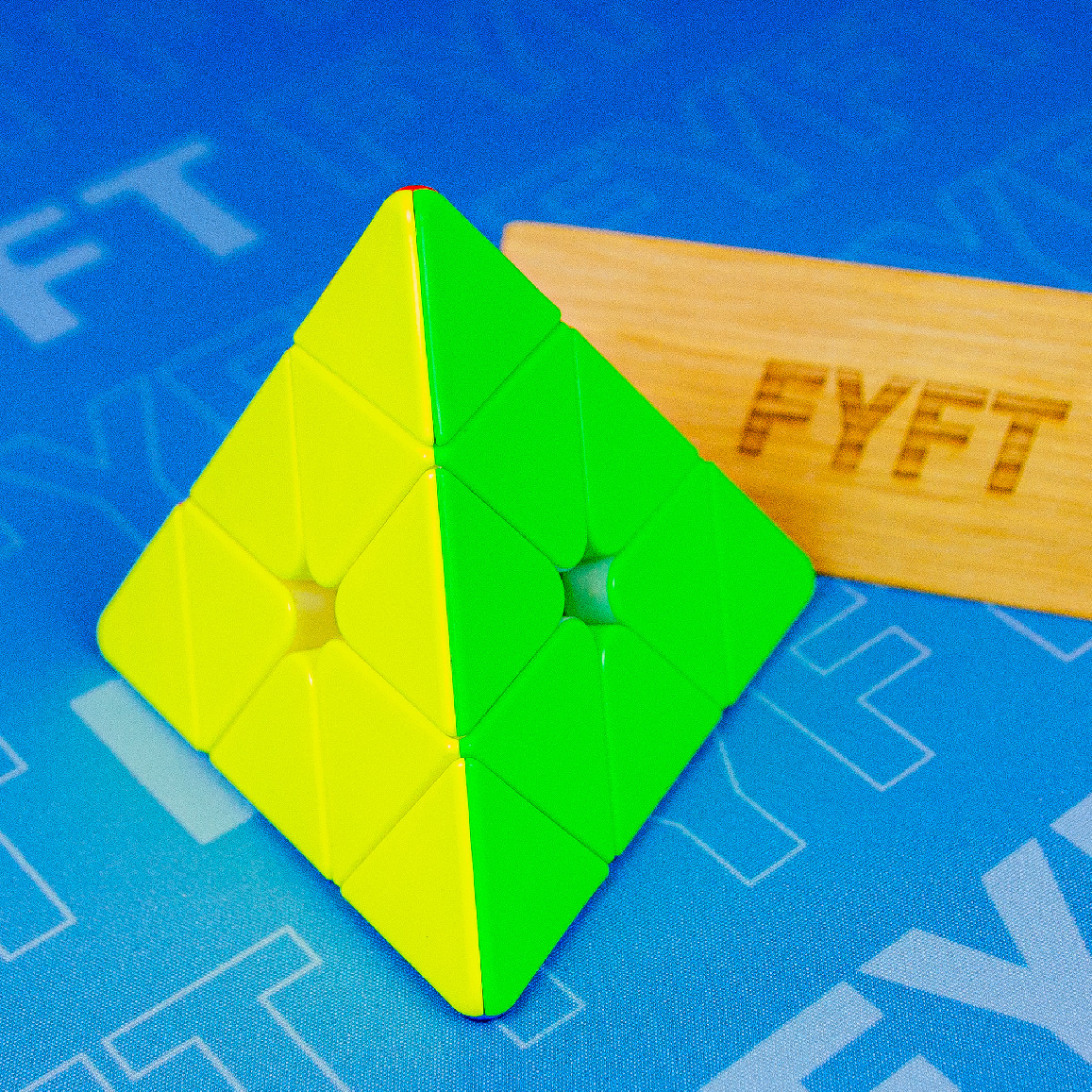 Magnetický RS pyraminx v parádním poměru cena/výkon