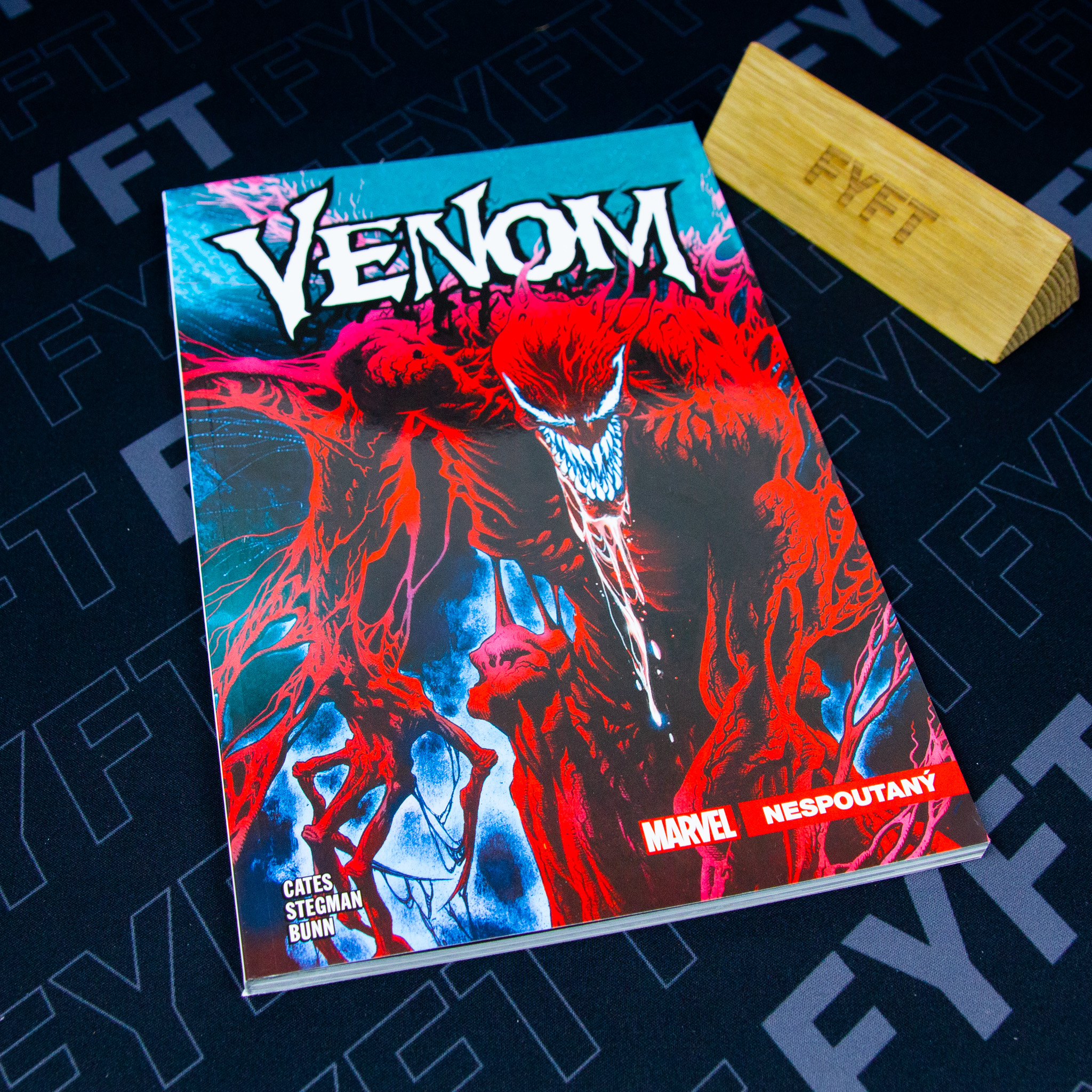Komiks Venom 3: Nespoutaný (Crew)
