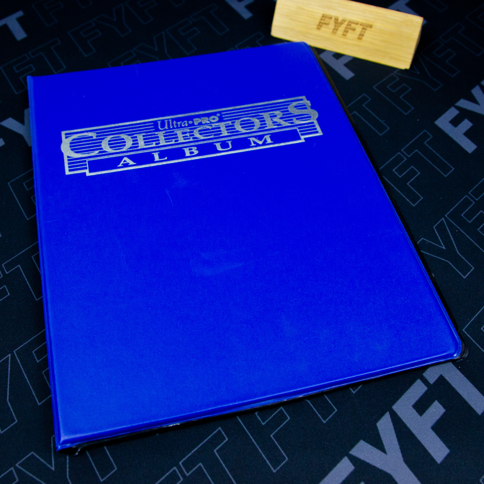 9 Pocket Collectors Album na karty (Ultra Pro)