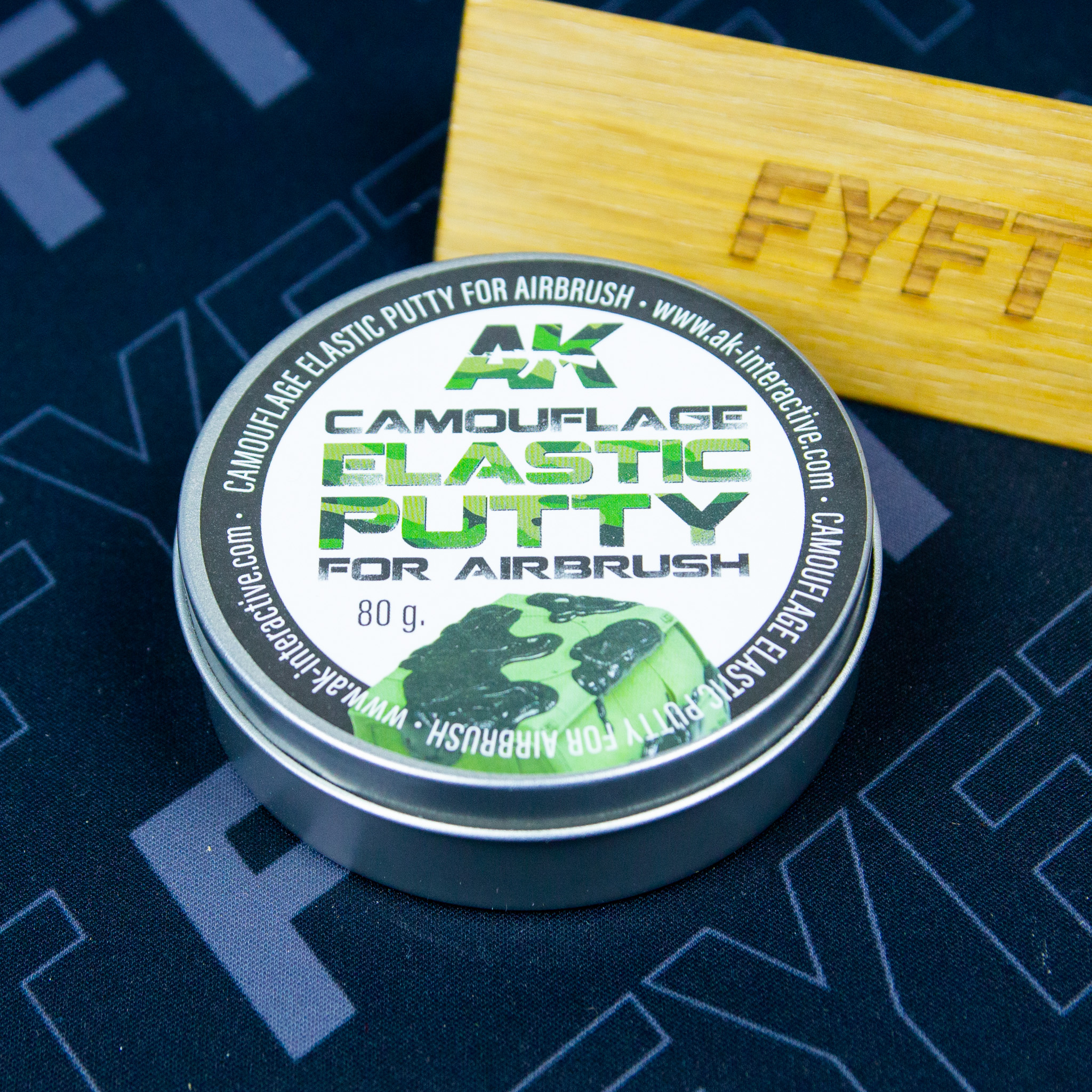 AK8076 Camouflage Elastic Putty for Airbrush 80g (AK)