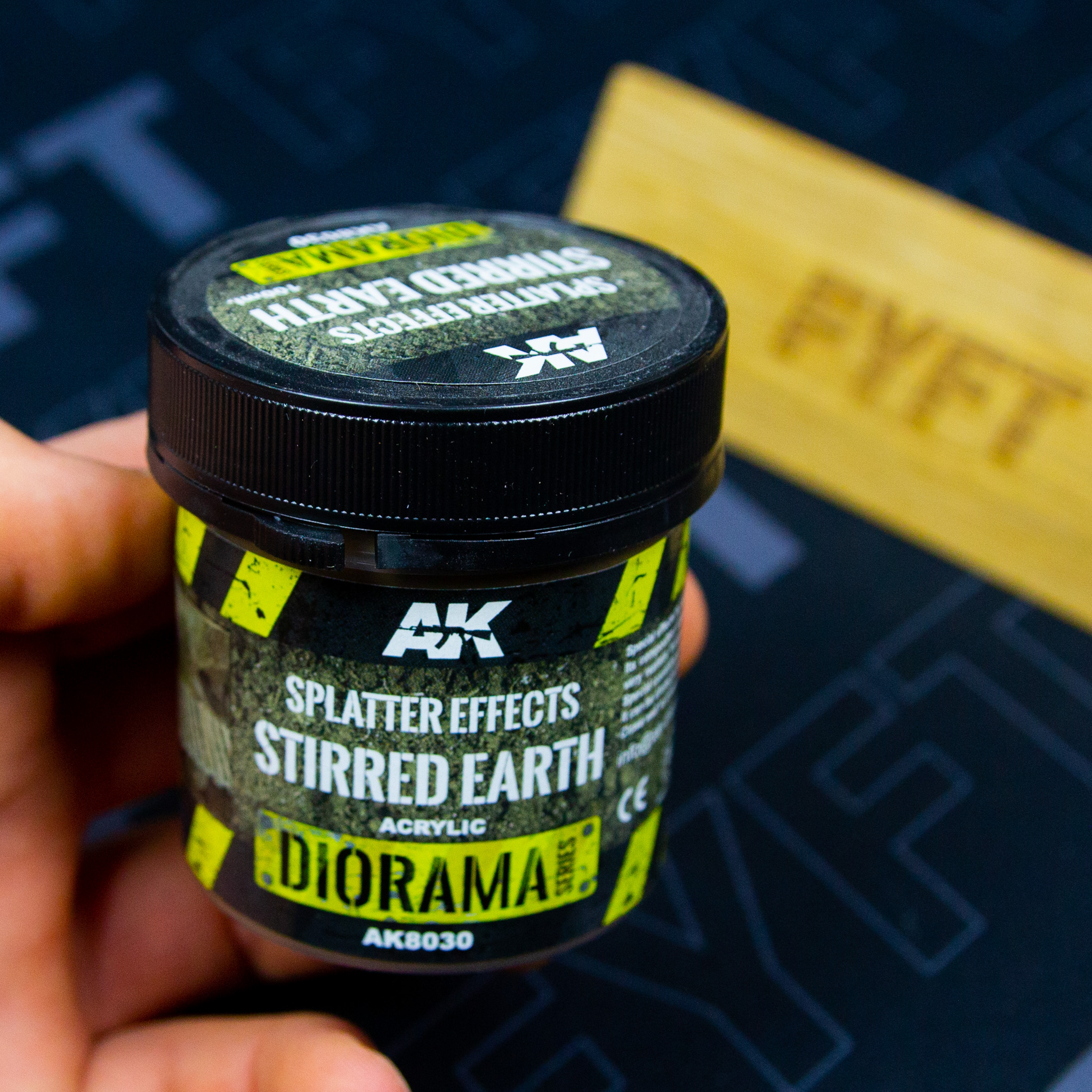 AK Diorama Series: Splatter Effects - Stirred Earth AK8030