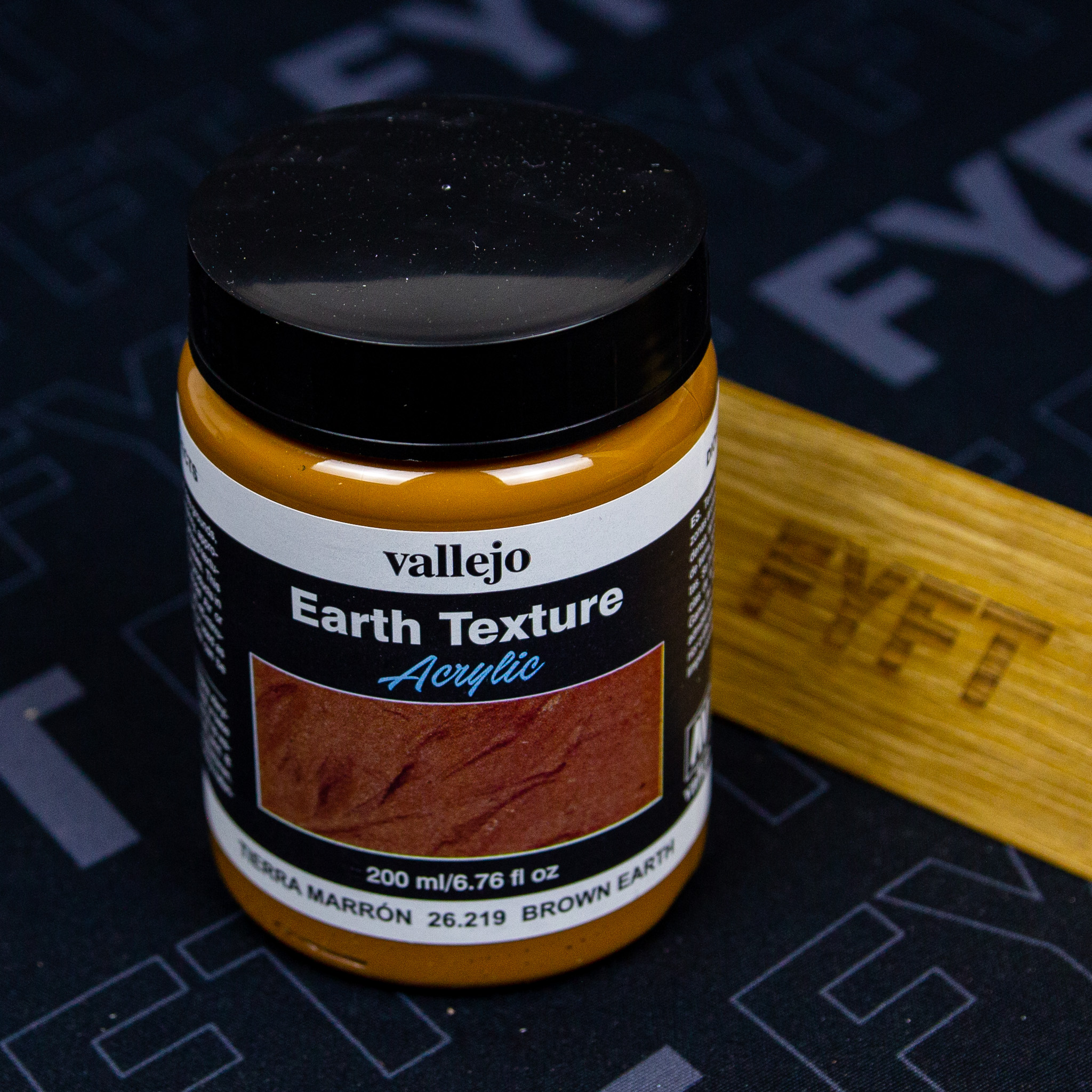 Vallejo Earth Texture 26.219 - Brown Earth 200ml