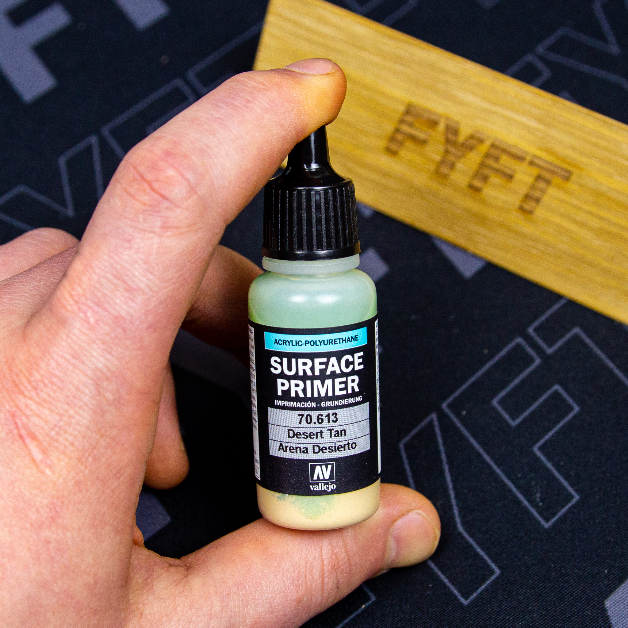Vallejo Surface Primer 70613 Desert Tan 17ml
