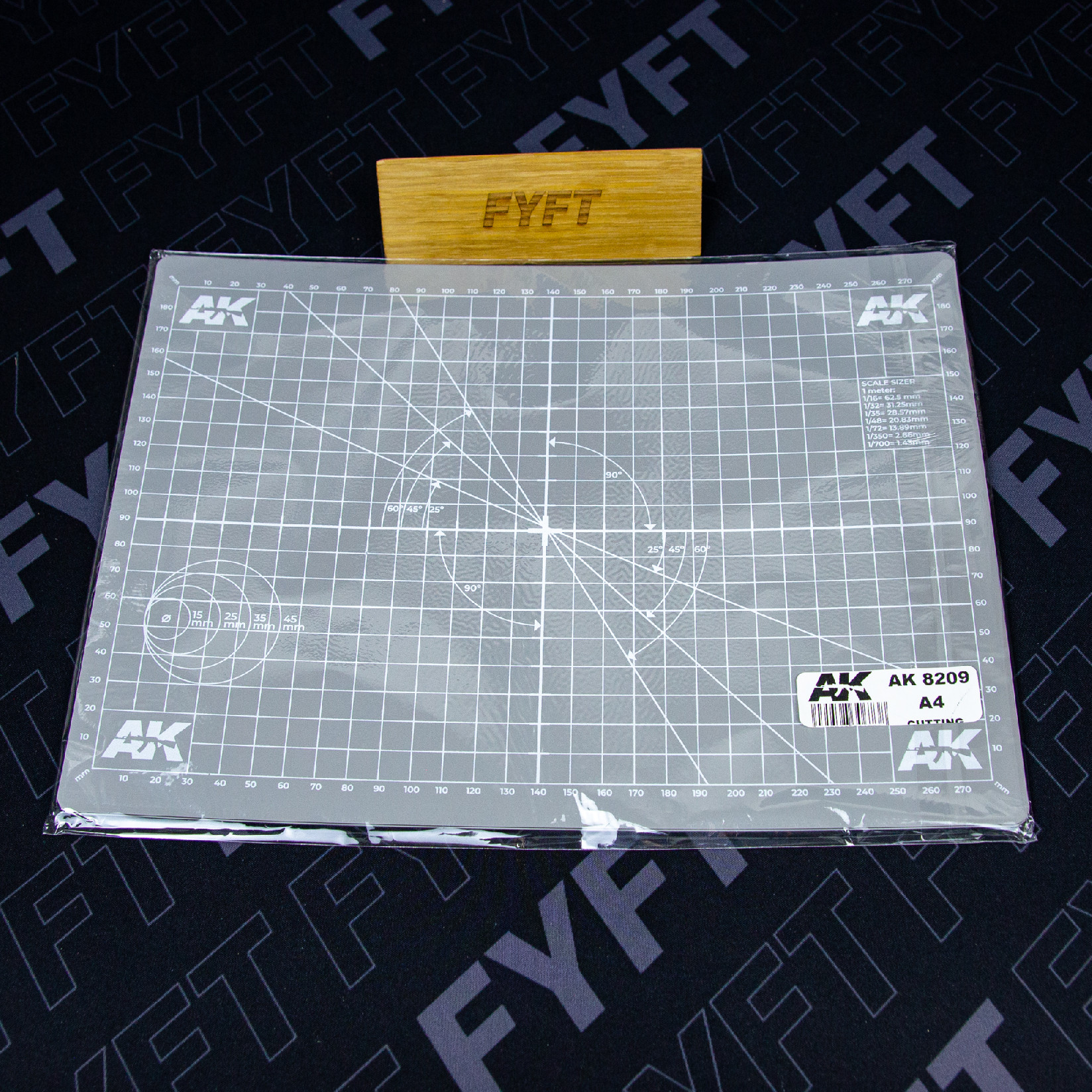 AK Interactive Řezací podložka A4 - Cutting Mat AK8209