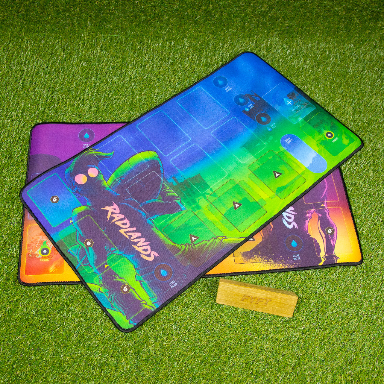 Radlands - 2 Premium Playmats - Set podložek (Roxley)