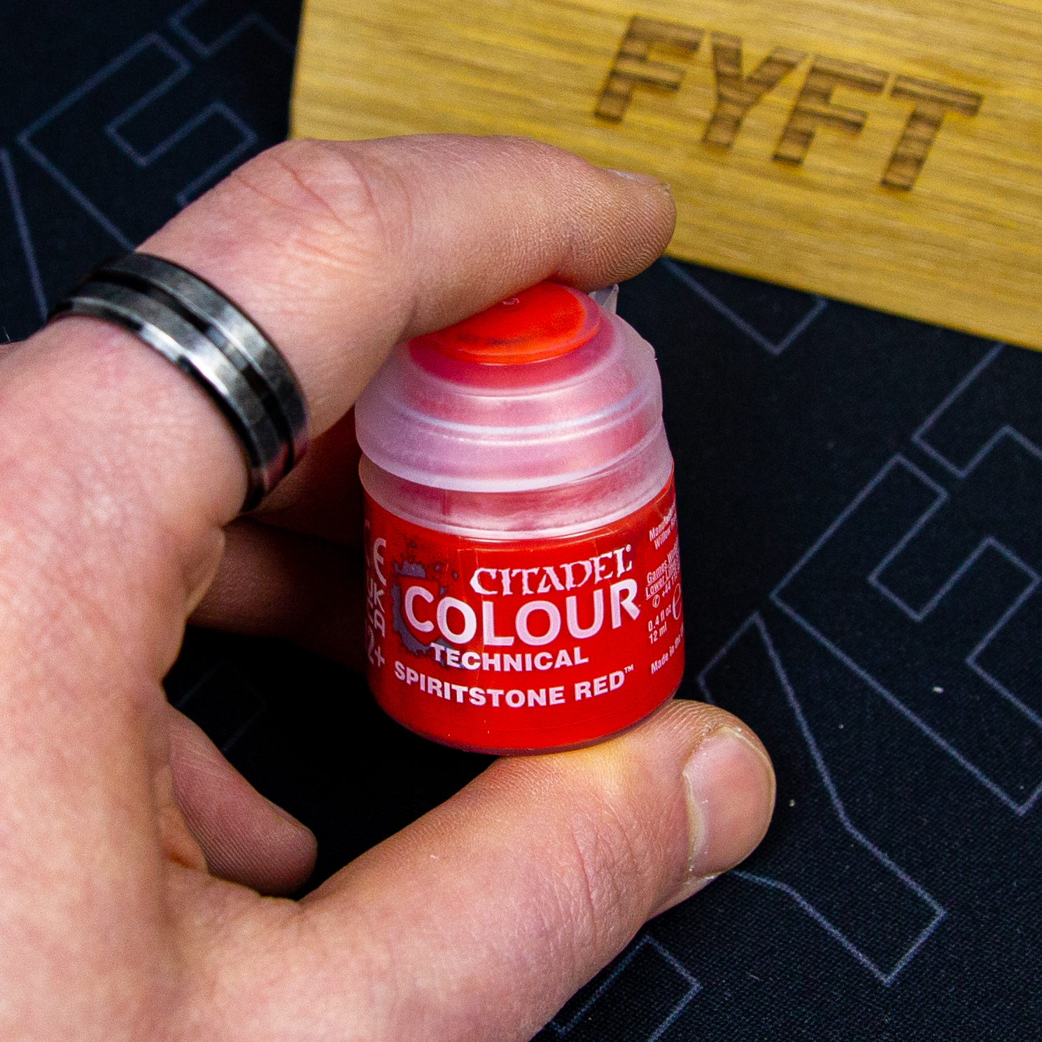 Citadel Technical: Spiritstone Red 12ml - barva na modely a miniatury
