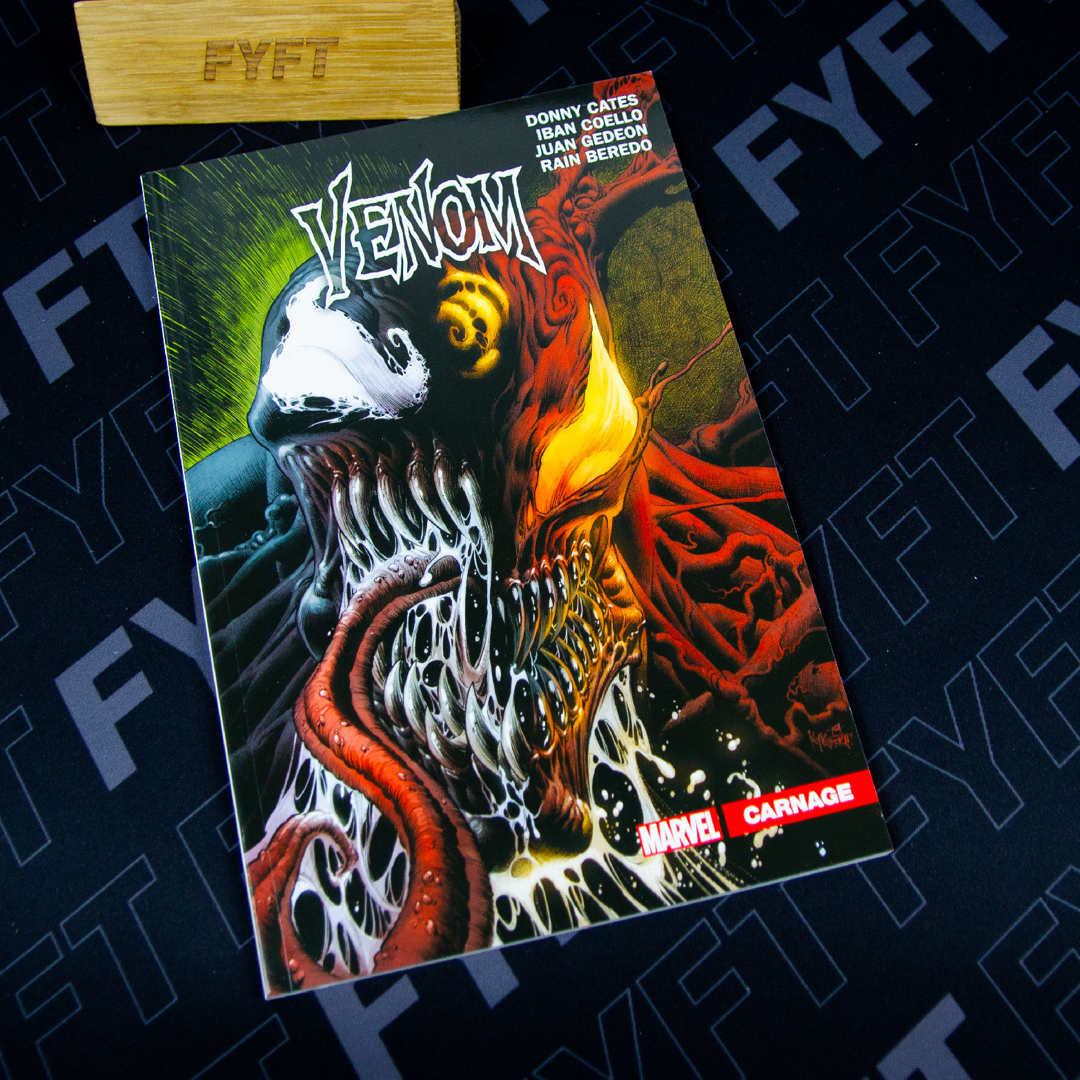 Venom 4: Carnage (Crew) komiks