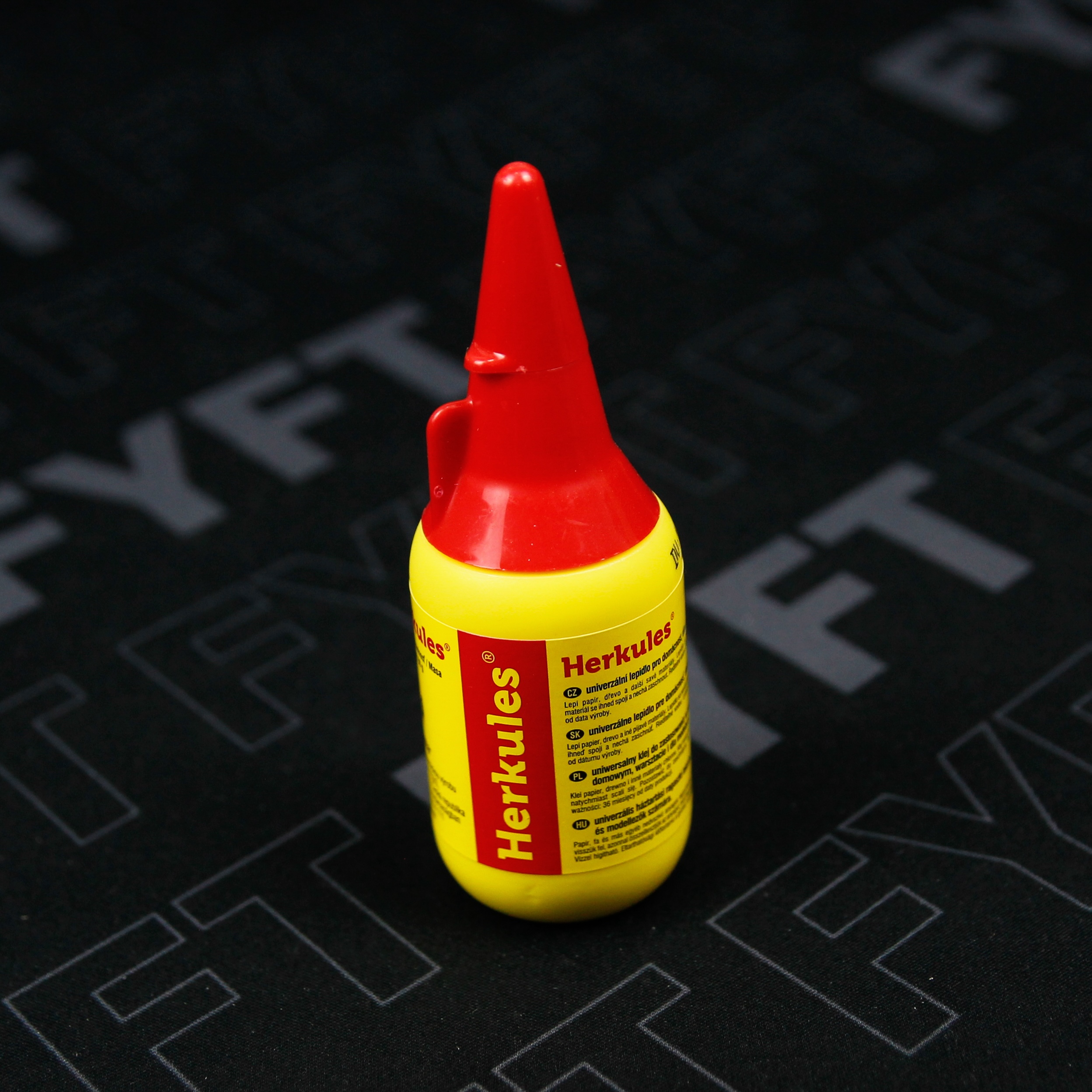 Lepidlo Herkules 30g