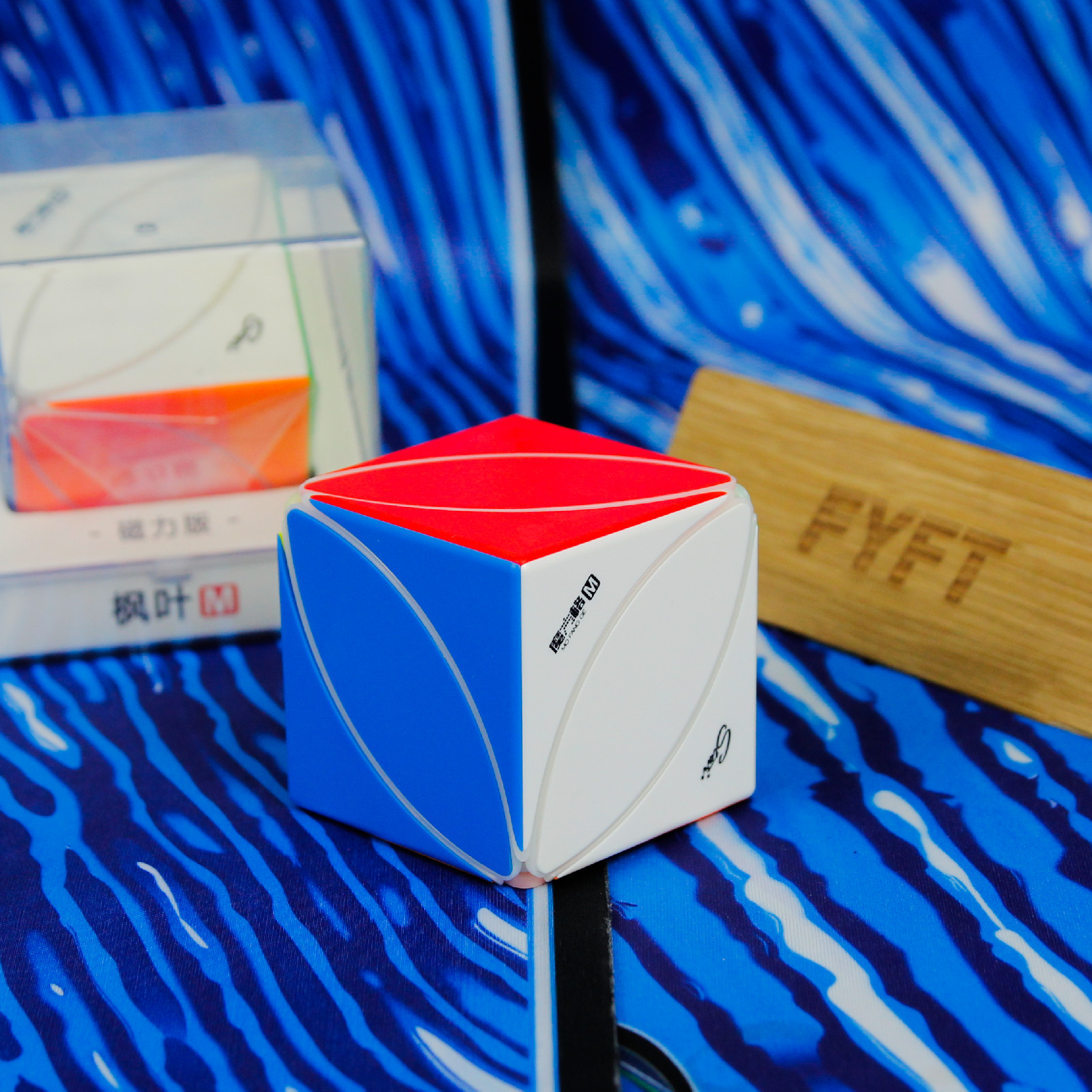 Ivy cube M (QiYi) hlavolam Barva: Stickerless