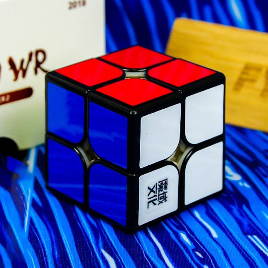 WeiPo WR 2x2 kostka (MoYu) Barva: Černá