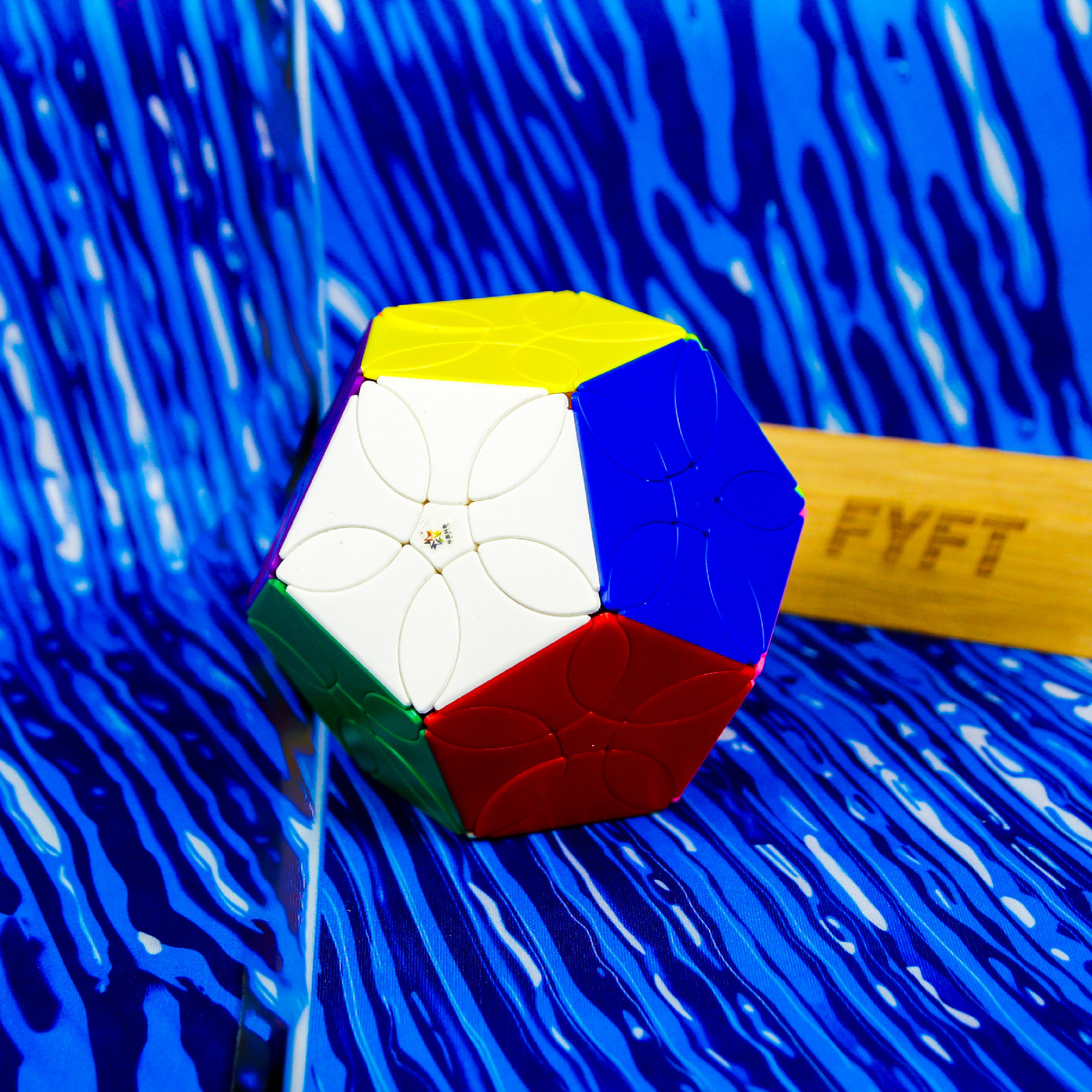 Hlavolam Petal Megaminx (Yuxin)
