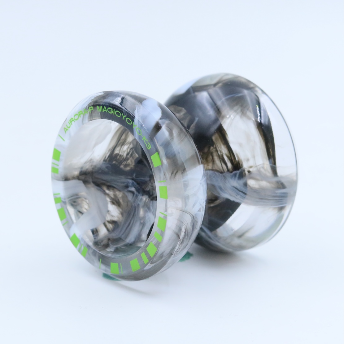 Crystal K3 (MagicYoyo) - plastové freestyle yoyo Barva: Black Galaxy