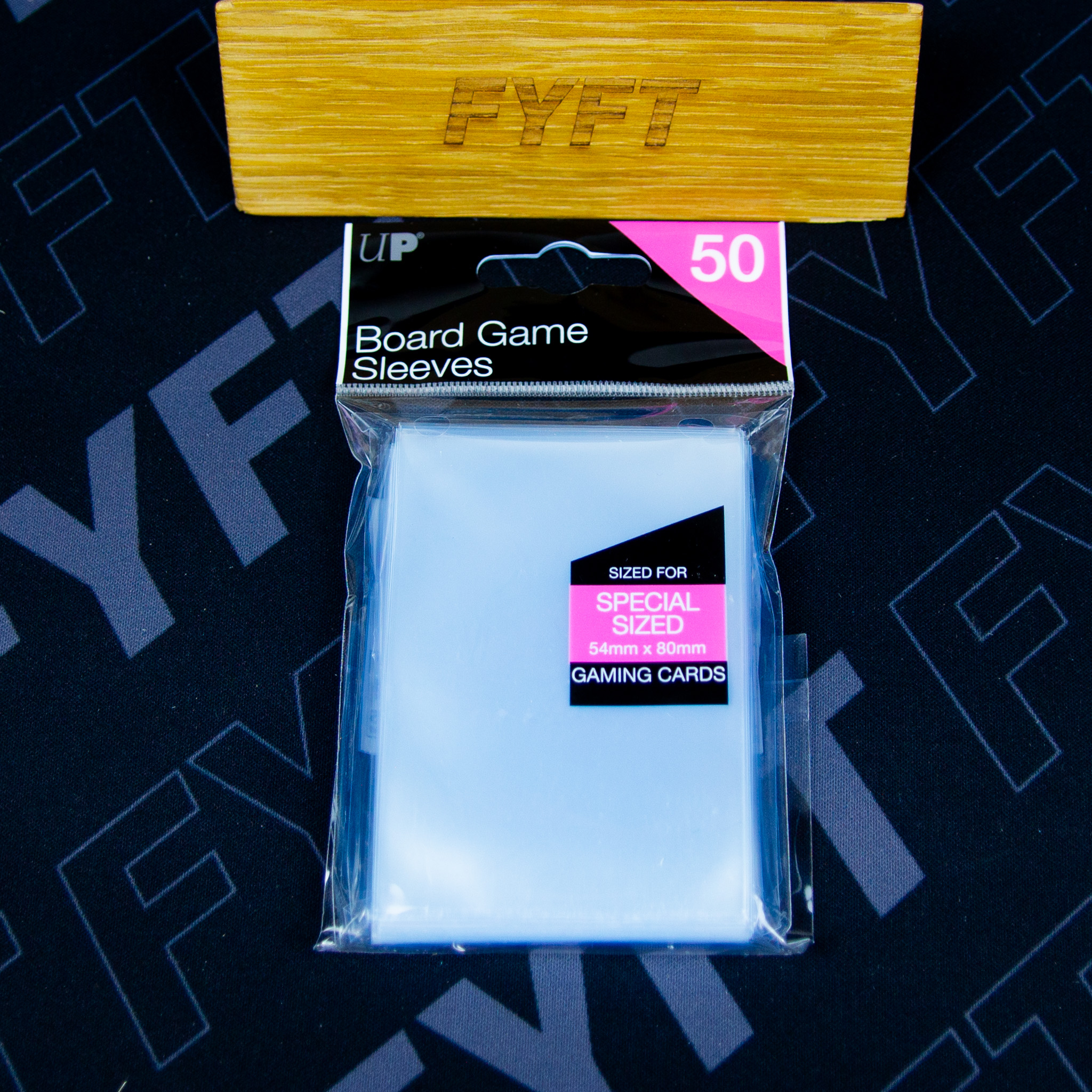 Obaly na karty Ultra Pro Board Game Sleeves Special (54 x 80mm, 50ks)