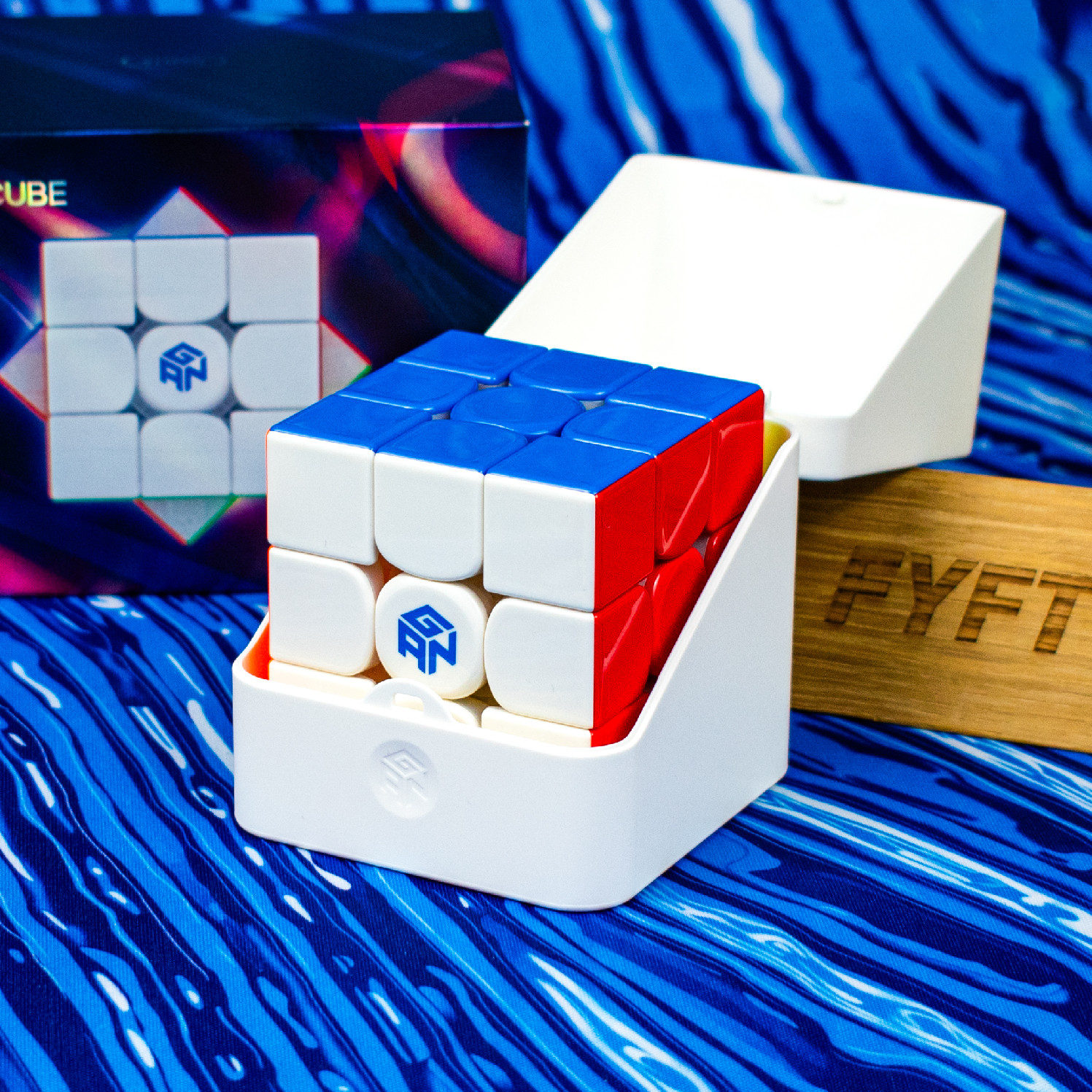GAN16 MagLev MAX-L UV 3x3 - hlavolam (GAN)