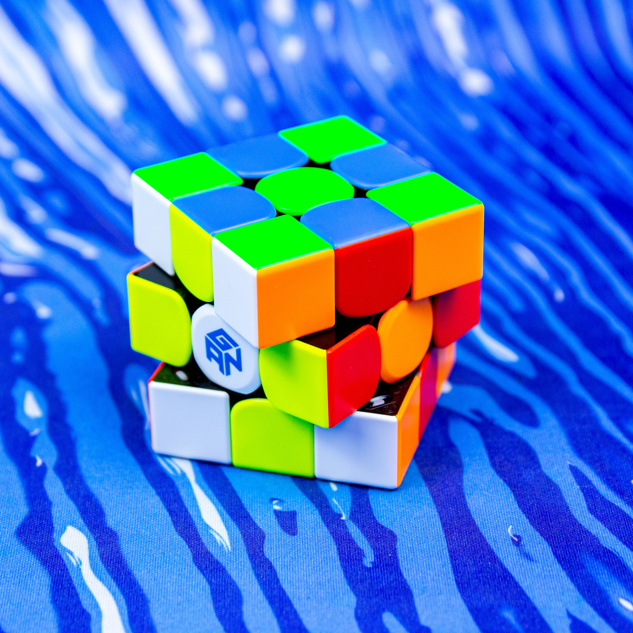 Gan 11 M Pro - Speedcube Rubikova kostka 3x3x3 Barva: Černá (vnitřek)