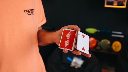 Kouzla s kartami pro začátečníky i pokročilé