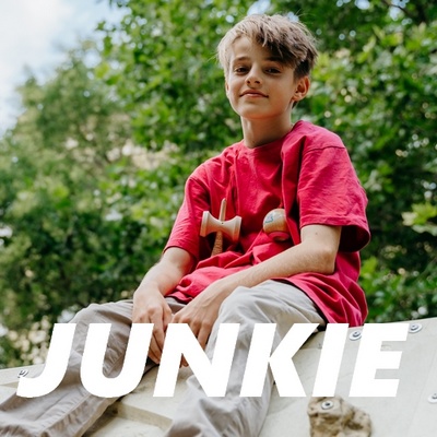 junkie