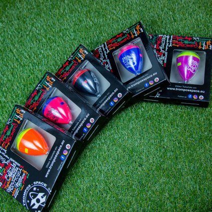 Saturno - rață fixă (Trompos) (Culoare Červená)