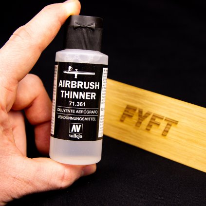 25890 vallejo 71361 airbrush thinner 60ml