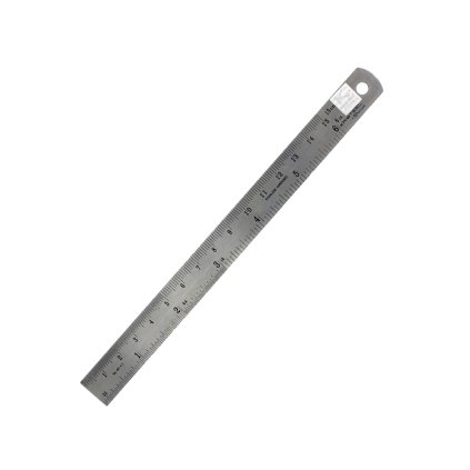 65911 vallejo t15003 kovove pravitko 150 mm