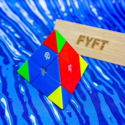 GAN Pyraminx M Explorator (Culoare Stickerless)