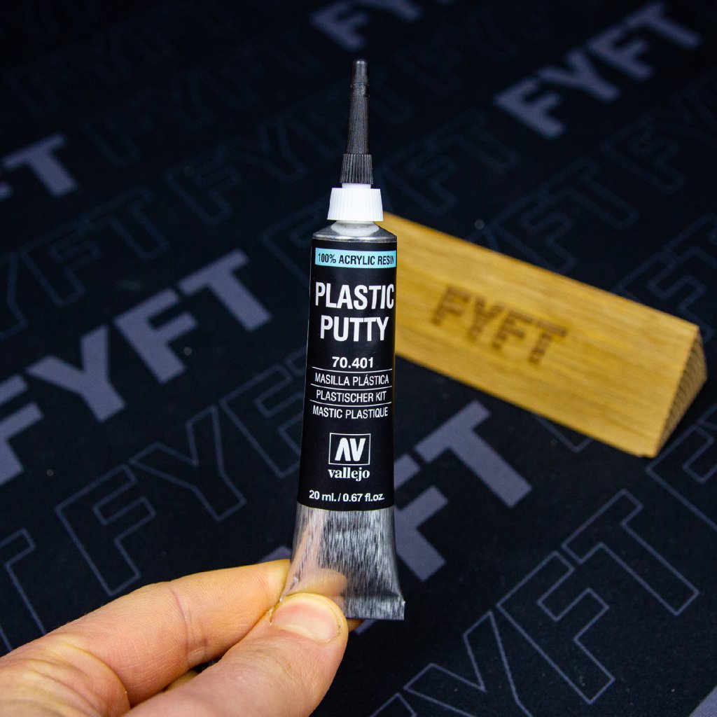 Vallejo 401 Plastic Putty 20ml Tube Water Soluble Acrylic for