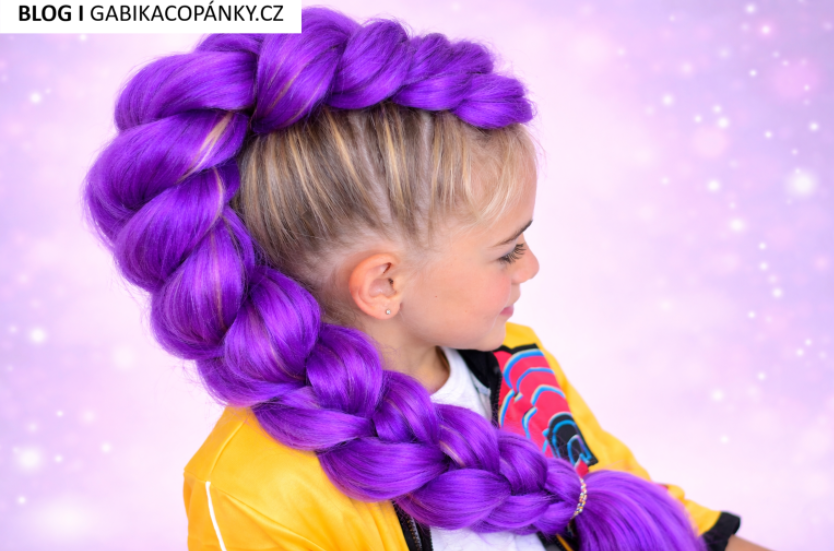 Pohádkové účesy pro děti: Rumi cop, Ledové království a copánky na gumičce