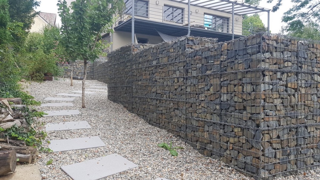 Veškerý materiál máme SKLADEM