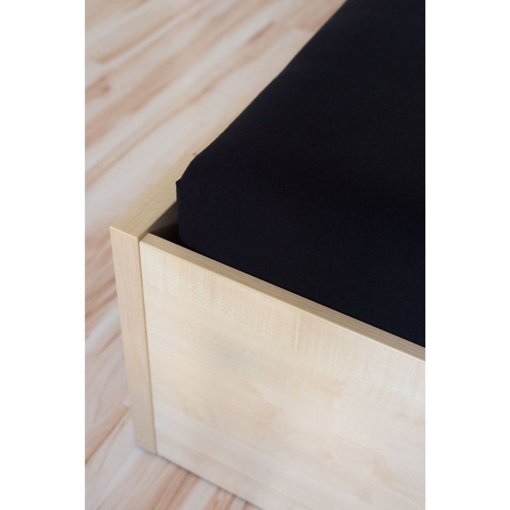 Čierna napínacia plachta na vysoký matrac Rozmer: 90/100 x 200 cm