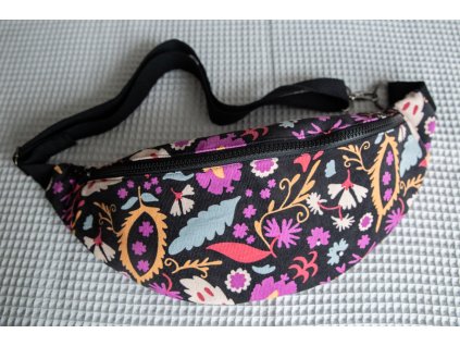 manšestrová ledvinka | květinová s černou