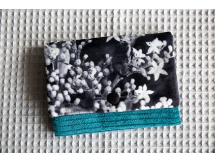 manšestrová peněženka | tyrkysovo-vínová s kvítky