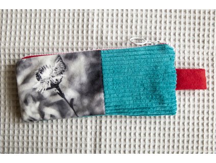 penál | tyrkysovo vínový s motýlem a vosou