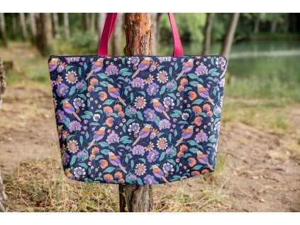 vodeodolna_taska_shopper_pres_rameno