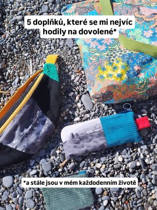 Tenhle příspěvek vznikl po našem dnešním výletu na oblázkovou pláž v Itálii a já si všimla, jak všechny mé doplňky jsou už...