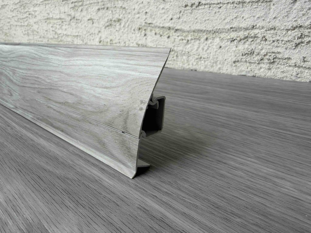 Podlahová lišta Venezia-Bologna 2,5 m