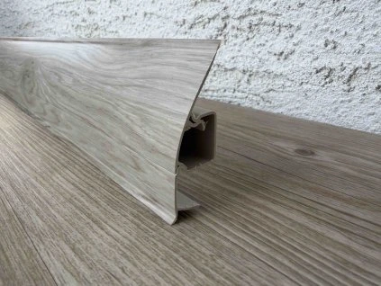 Pisa prislusenstvi (4)