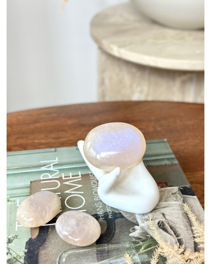 Měsíční kámen leštěná extra kvalita Tanzánie 76g