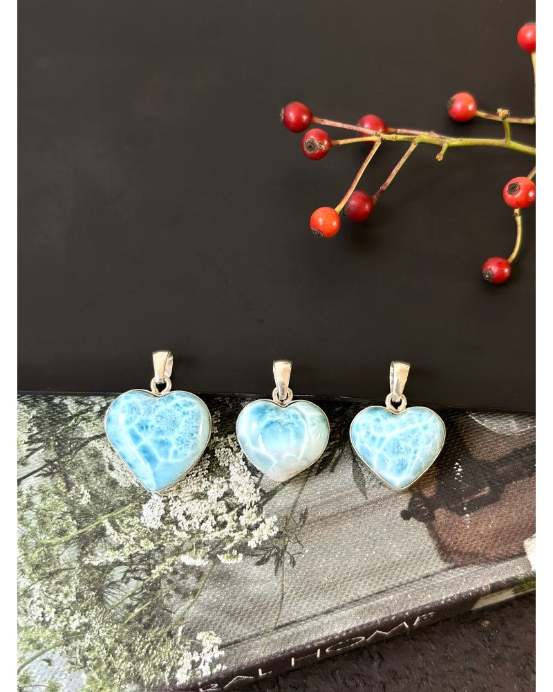 Přívěšek larimar leštěné srdce postříbřený Dominik.rep. 7g