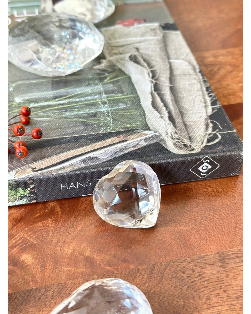 Křišťálové srdce fazetované Brazílie 42g AAA