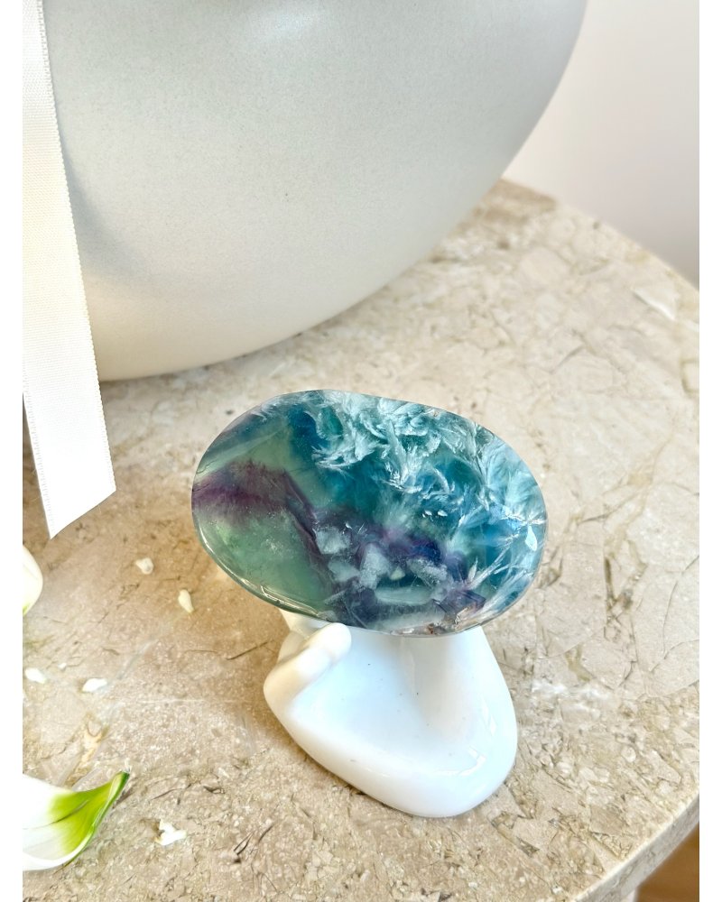 Fluorit broušený freeform 138g