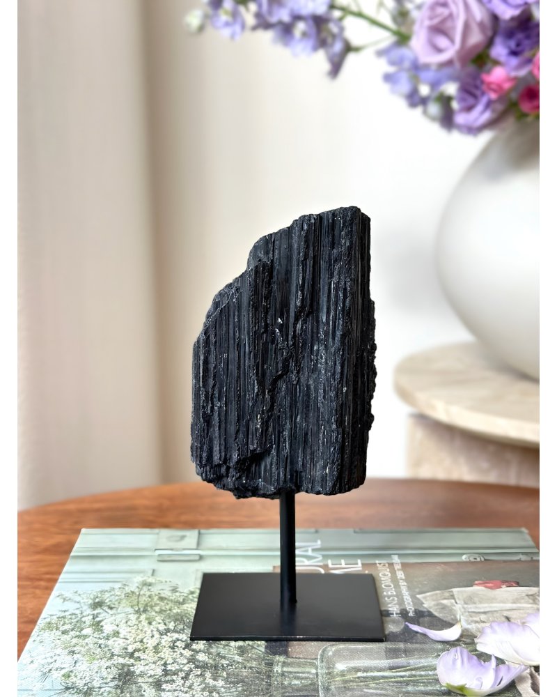 Nerost surový turmalín skoryl Brazílie 1,2kg