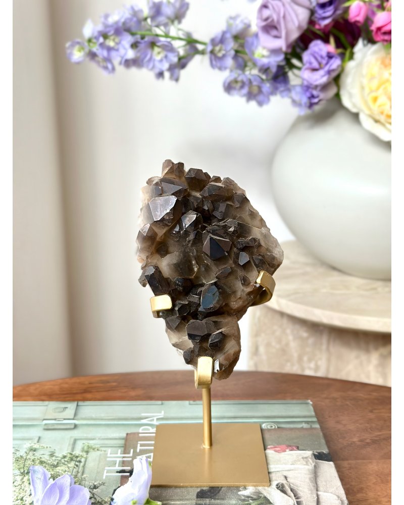 Drúza záhněda na podstavci Brazílie 1,1kg AAA