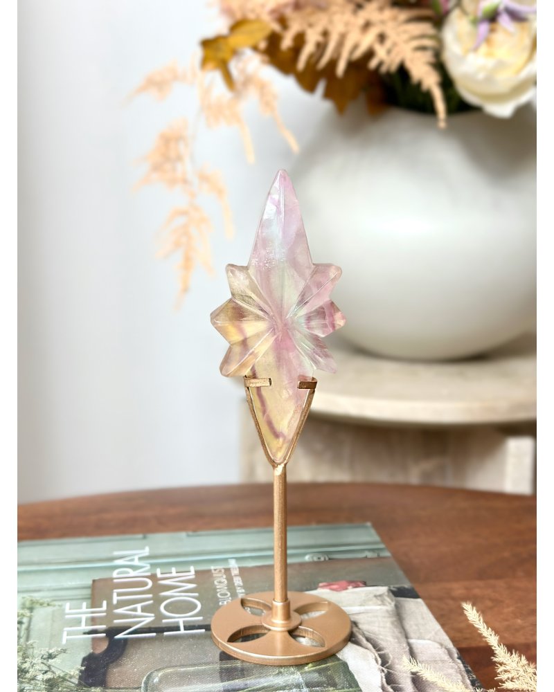 Fluorit broušená hvězda na podstavci 209g